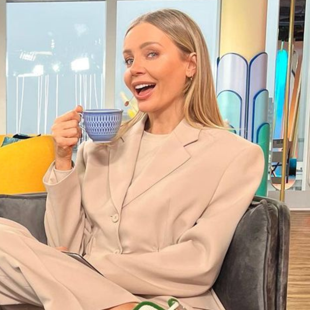 Sneakersy damskie na wiosnę 2023 w stylu Woźniak-Starak to hit. Pokochasz ten model butów